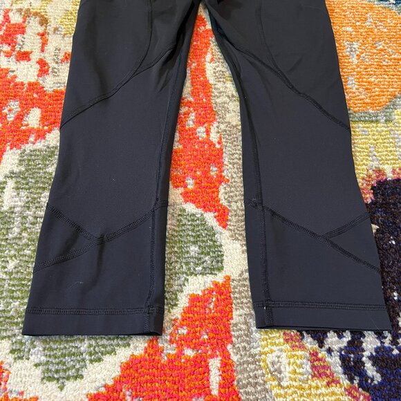 Lululemon Pace Rival Crop *22", Black (early release), size 6 - READ - Picture 9 of 15